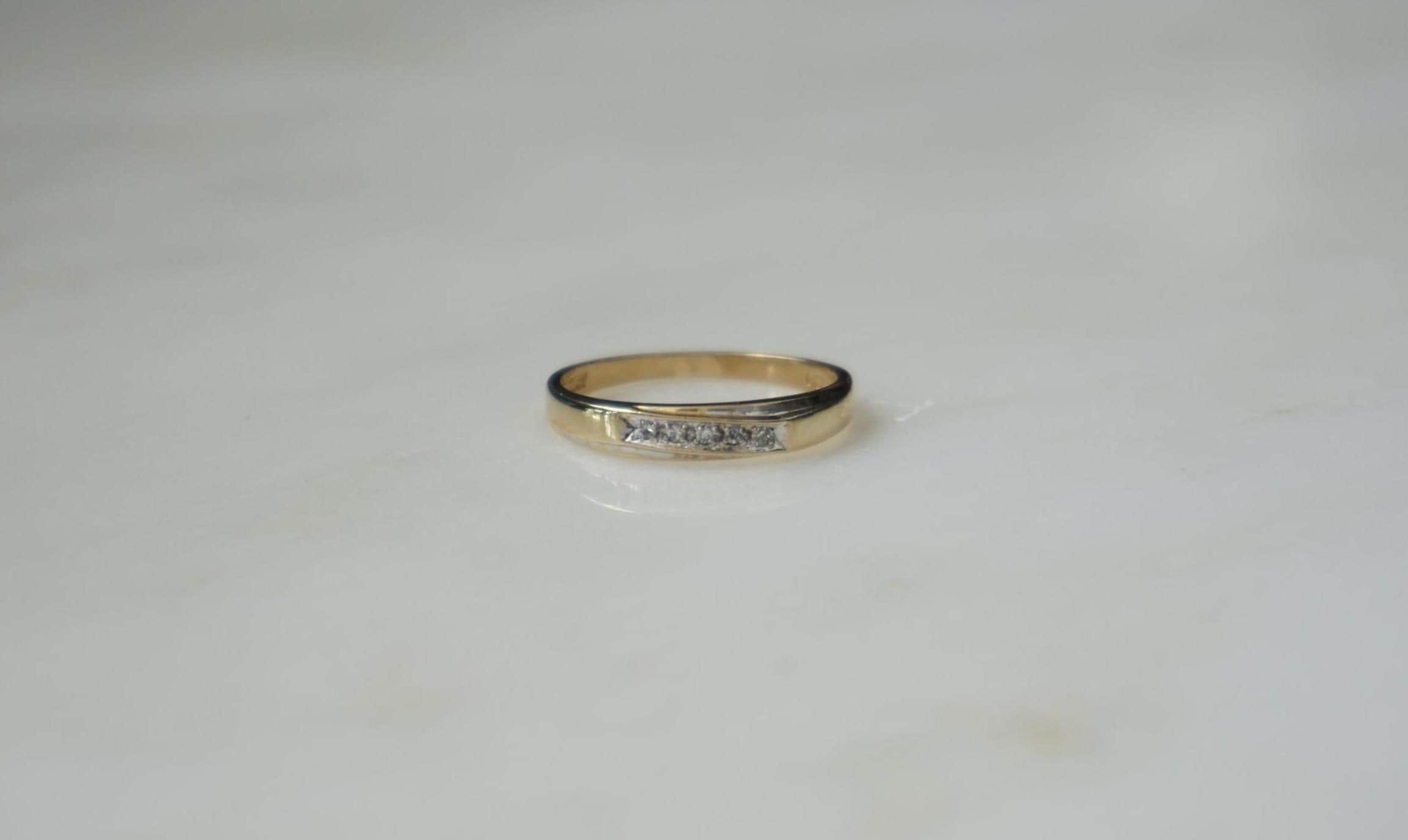 10k Love Story Ring
