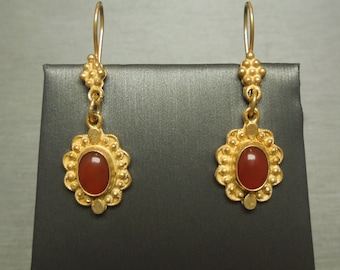 Vermeil Gold over .925 Sterling Silver Petite Faceted Carnelian Necklace 