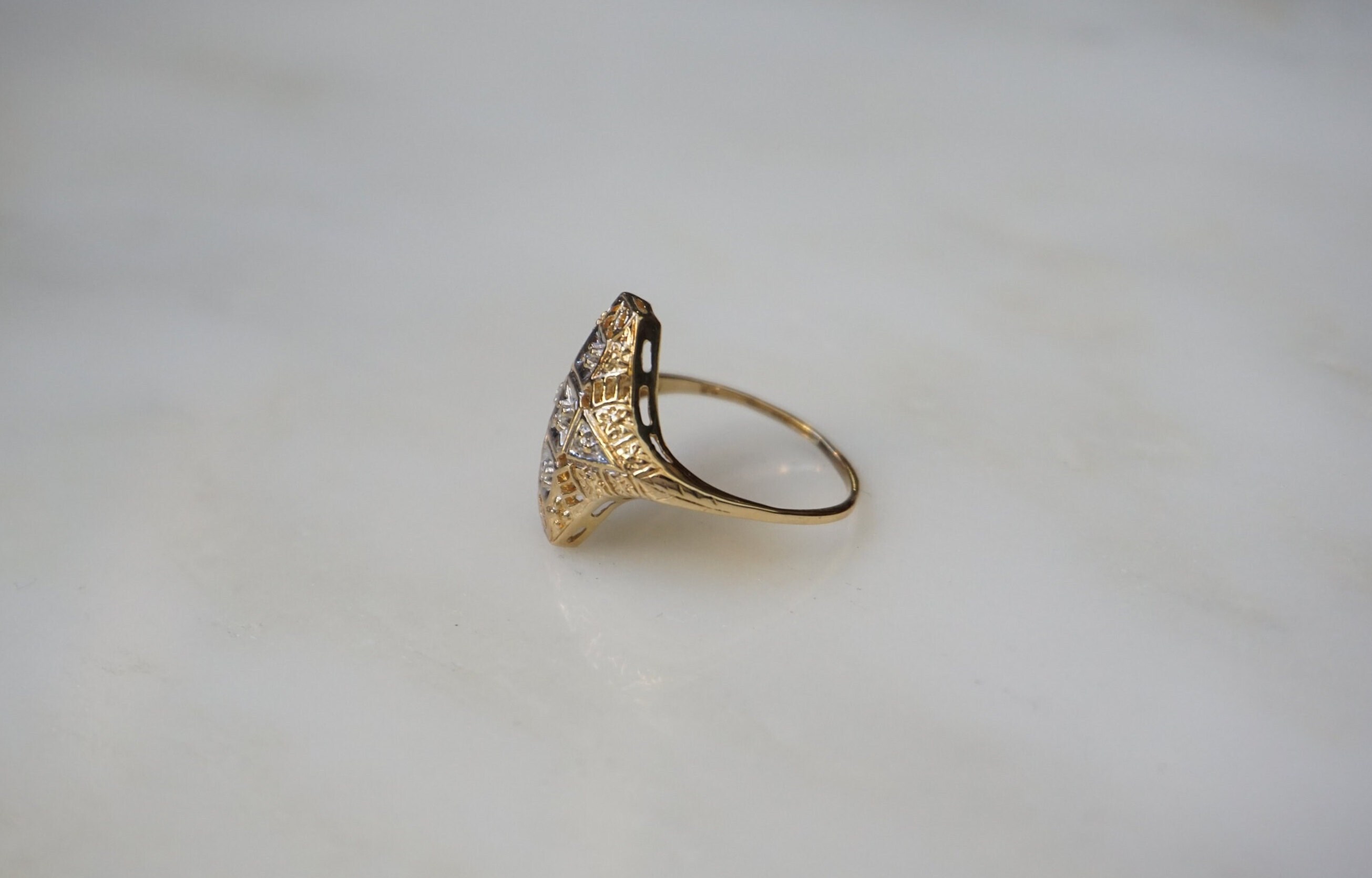 Art Deco Diamond Shield Ring / Vintage Estate C1970 10K Gold