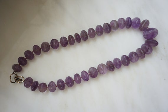 Carved Amethyst Necklace / Vintage Estate Hand Ca… - image 5