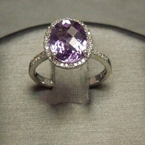 Estate 14K White Gold 3.76TCW Oval Multi-Faceted Amethyst Solitaire & Diamond Halo Engagement Ring Sz 6.5 image 2