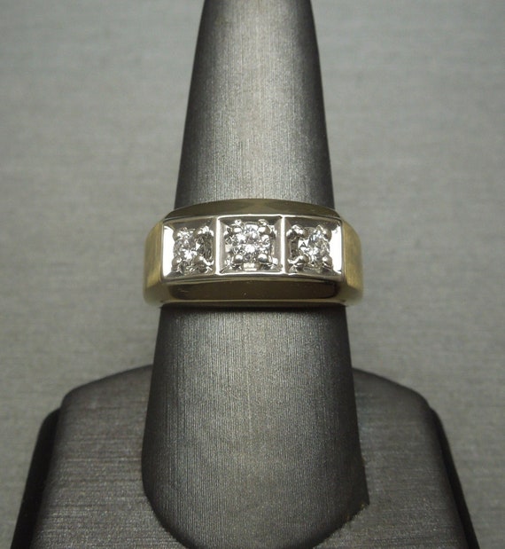 Three vintage mens rings Gem — free download