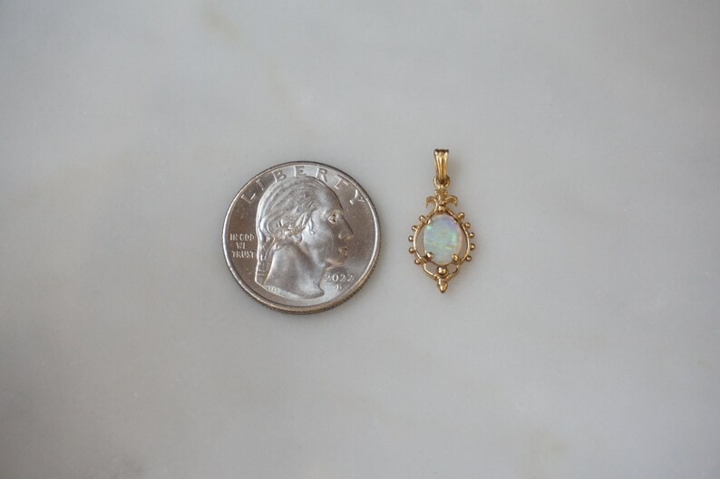 Opal Necklace & Earrings Set / Vintage Estate C1970 14K Gold Victorian Style Fire Opal Pendant Necklace and Earrings Set / Vintage Opal Set bild 7
