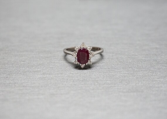 Vintage Ruby Halo Ring / Vintage Estate C1970 14K… - image 1