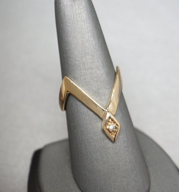 Diamond Wishbone Ring / Mid Century Estate C1960 1