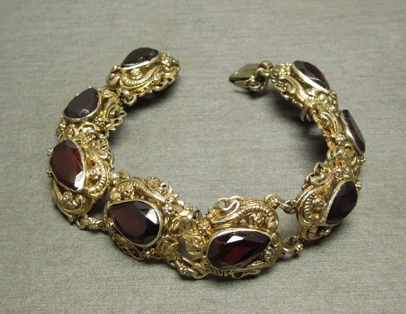 Antique Austro Hungarian Estate C1890 800 Silver Filigree Style 24.00TCW Pear cut Natural Garnet Bracelet 6.75 image 6