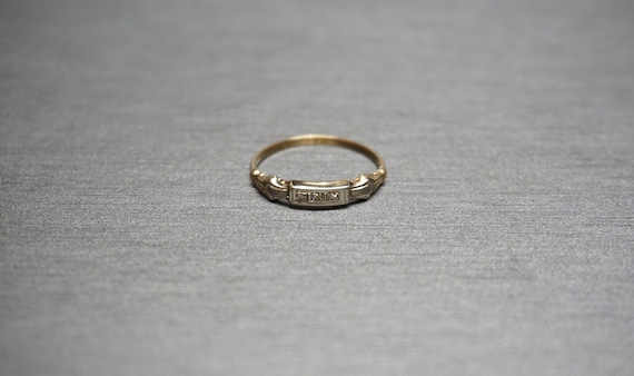 Mine cut Diamond Band / Antique Estate C1920 10K Gold 0.05TCW Mine cut Diamond Dainty Wedding Band / Art Deco Diamond Band  Sz 5.5