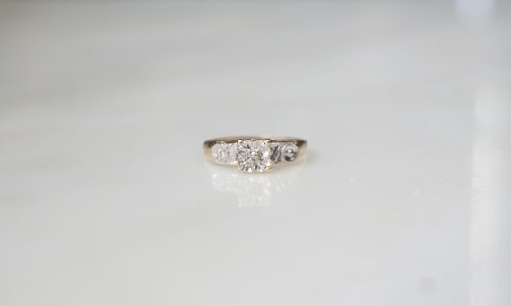 Vintage Estate C1950 EVERBRITE 14K Gold 0.01ct Round Single Diamond Solitaire Square & Three-Stone Illusion Engagement Ring  Sz 6.25