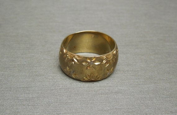 Vintage Estate C1960 14K Gold Florentine 0.16TCW … - image 1