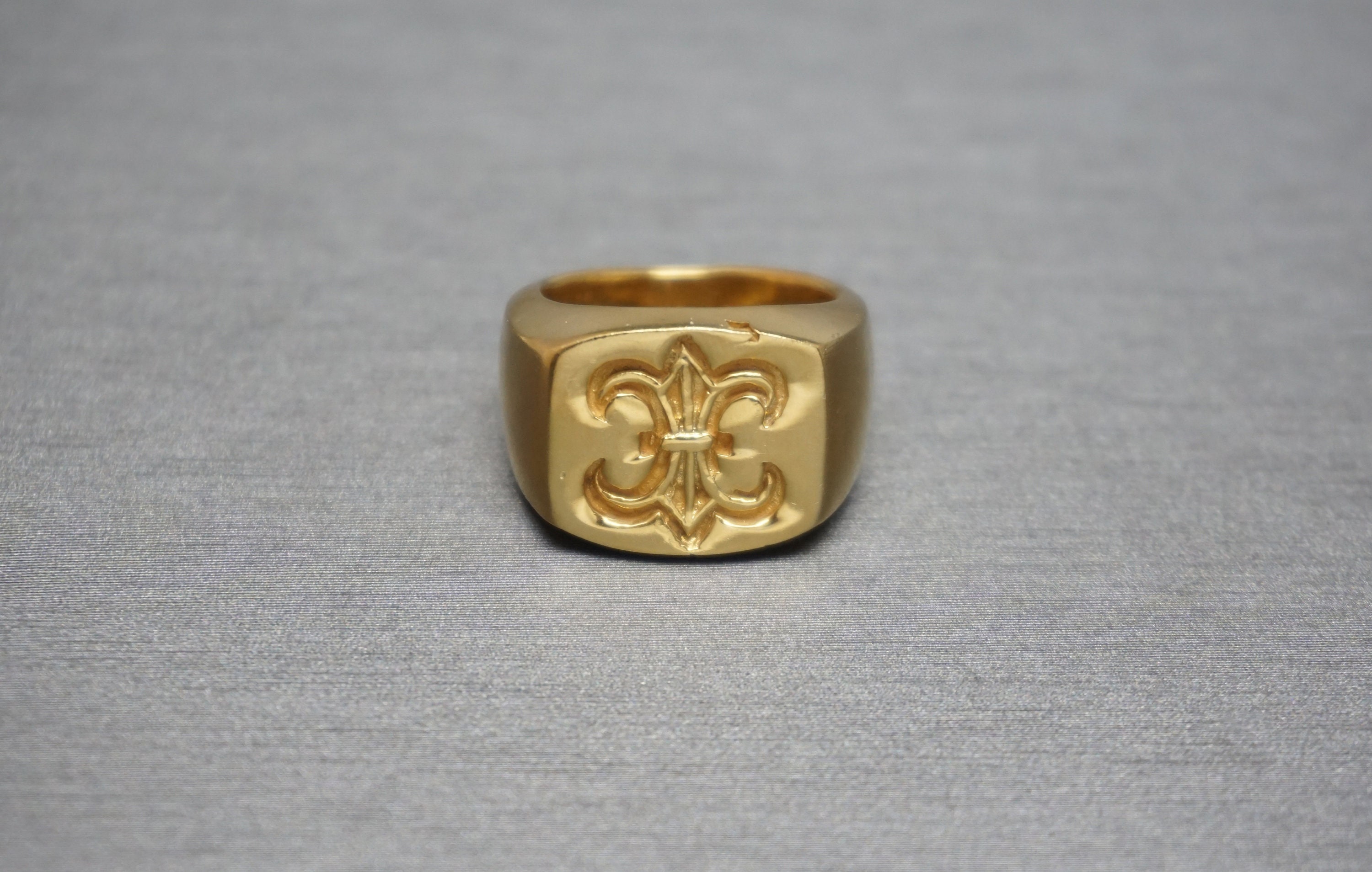 Fleur De Lis Ring - Etsy
