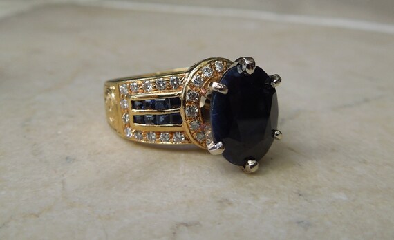 Vintage Estate 18K Gold 8 carat Sapphire Solitair… - image 2