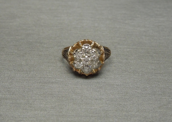 Vintage 0.12ctw Diamond 3-Stone Filigree Ring 18k White Gold