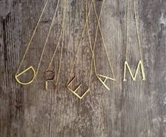 Alexis Rose Necklace Gold Sideways 