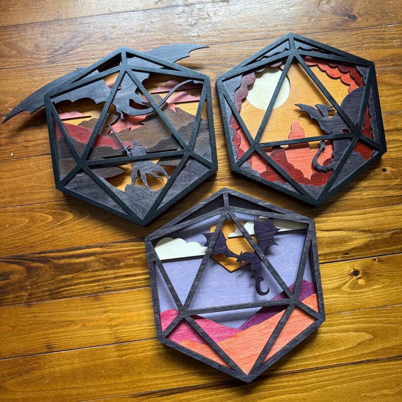 Dimensionale kunst: "D20 Dragons" - gelaagde houten muurdecoratie, gestapelde afbeelding - MADE TO ORDER afbeelding 11
