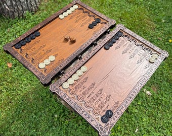 Backgammon Game: "Rúnberi" (Runebearer) - Wooden Laser-Engraved Nordic-themed Backgammon, Folding Case, Customizable - MADE TO ORDER