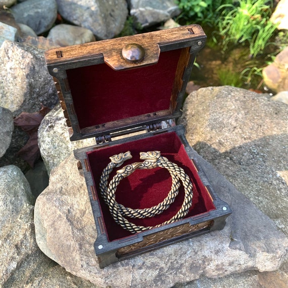 Jewelry Box: Bracelet/Watch Box w/ hinged magnetized lid; Laser-engraved Artwork, Memento Box, Jewelry Case, Keepsake Box, CUSTOM OPTIONS