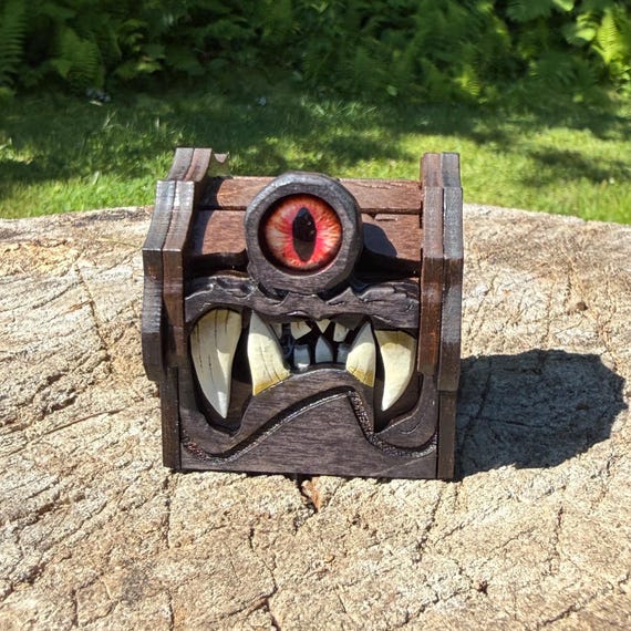 Mimic Box: “Nippy” - Wooden D20 Chest, Laser-Engraved & Handcrafted Small Treasure Chest - MADE TO ORDER