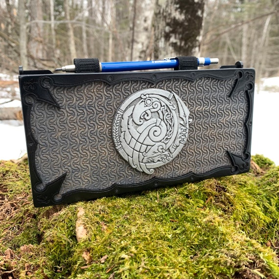 RPG Case: "Hrafngeirr" ("RavenSpear") - Dice Vault, Role-Playing Game Accessory, Laser Engraved & Handcrafted, RPG Campaign Character Caddy