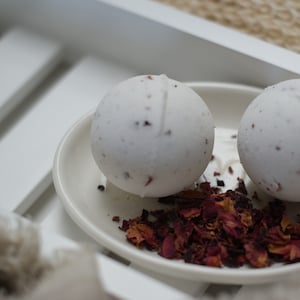 Aromatherapie-Badebomben - Handgemacht