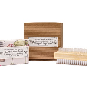 Lady Gardeners Gift Set with Rosemary & Orange Natural Essential Oil Soap Bar 100g and Nail Brush - Mothers Day Gift