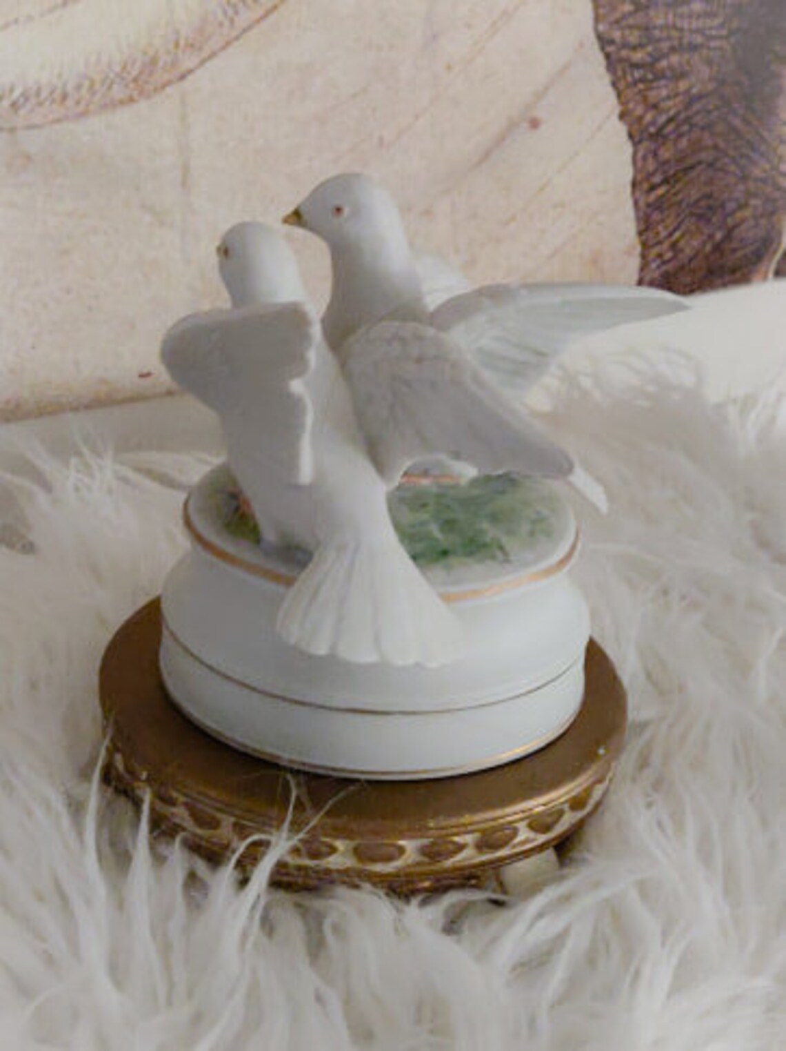 Lefton Pair of Doves Music Box Etsy