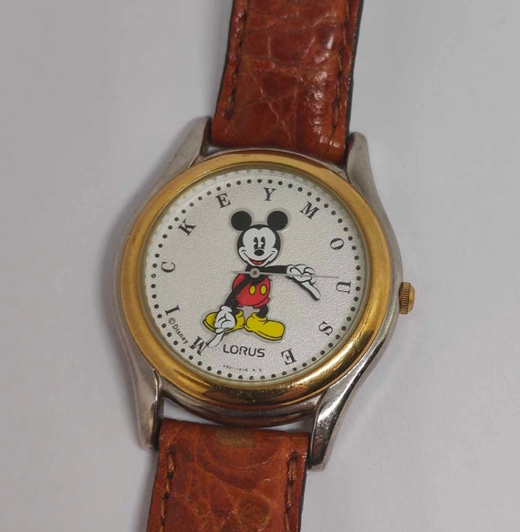 Vintage Lorus by Seiko Disney Mickey Mouse Watch V