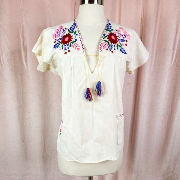 Vintage 1960s 70s Mexican Blouse Hand Cross Stitching Floral Med Large