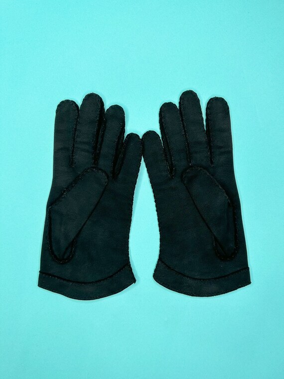 40s 50s Black Short Gloves - image 9