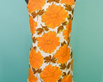 Vintage 1960s Medium Orange Hawaiian Pullover Dress