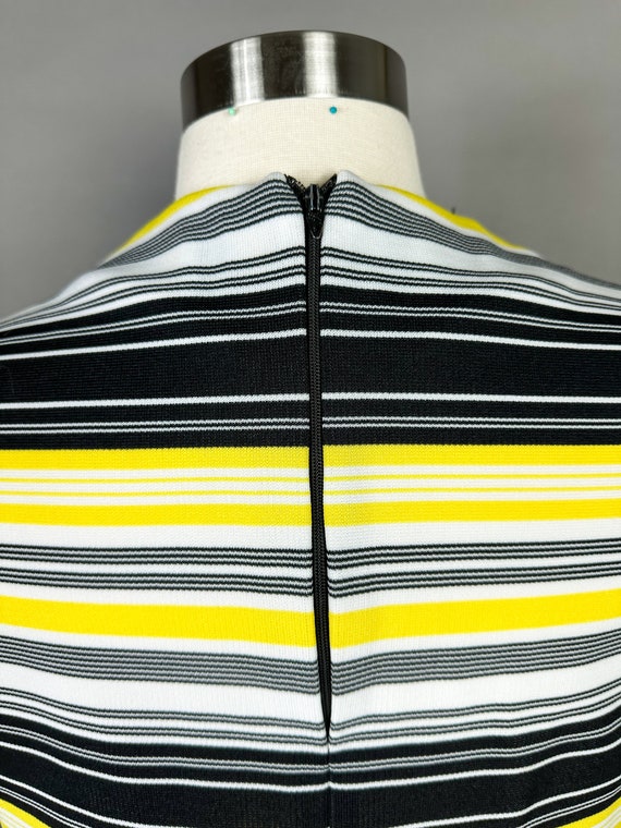 1970s Yellow Black Striped Sleeveless Top Large - image 9