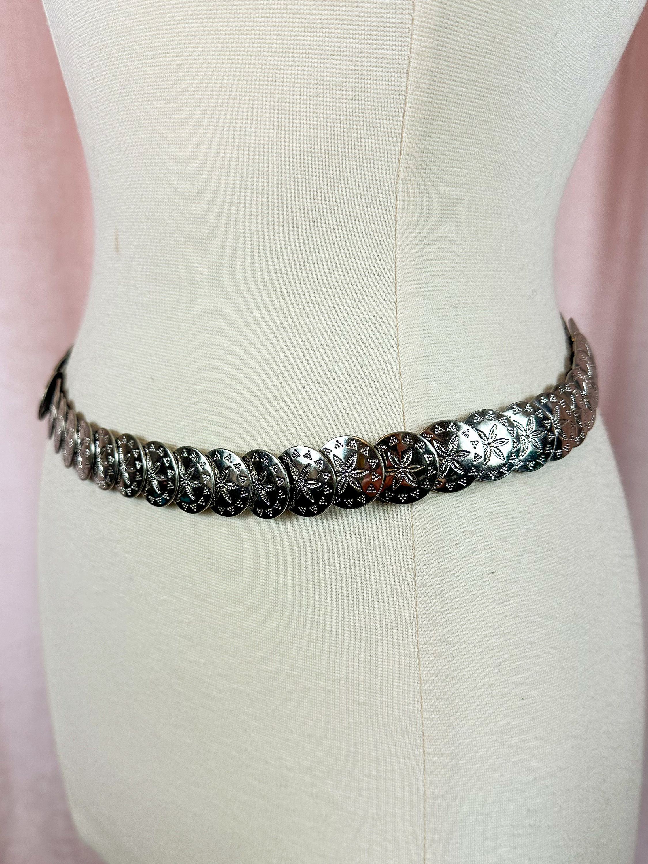 Vintage 1970s Silver Toned Medallion Belt Stretch Belt M/L  display picture 3
