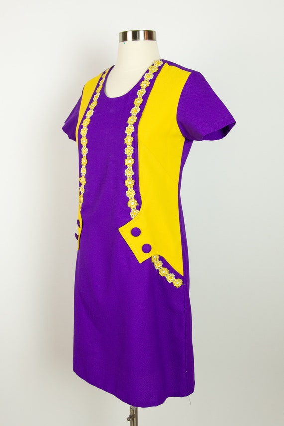 1960s Small Mod Mini Dress - image 6