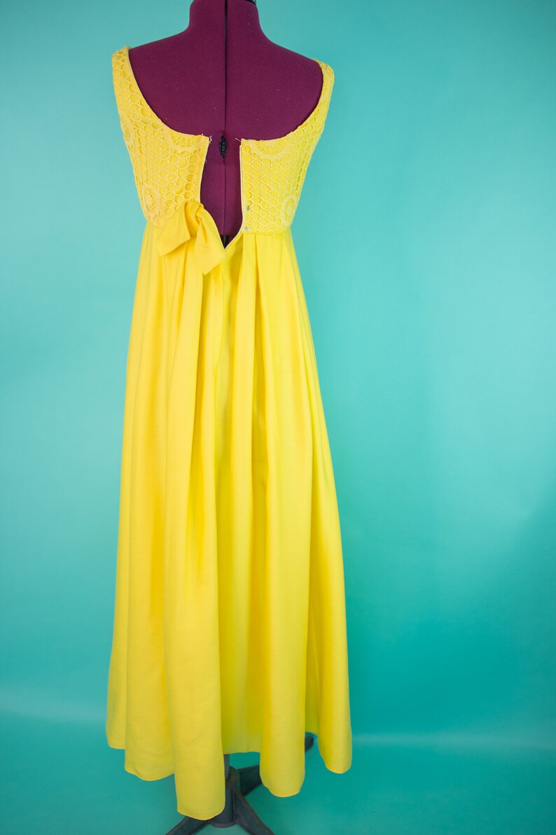 Vintage 1960s XS Yellow Maxi Dress Empire Waist image 7