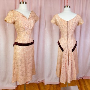 Vintage 1940s Peach Pink Lace Dress XS