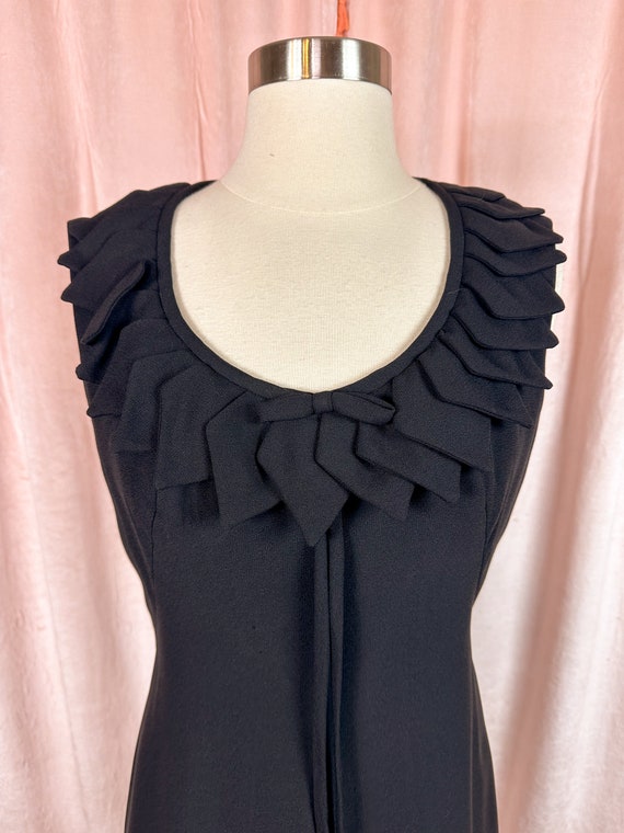 WOUNDED Vintage 1960s Black Dress Diamond Collar … - image 6