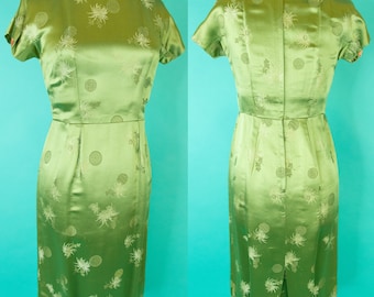 Robe droite asiatique verte vintage des années 50 - Robe verte en satin