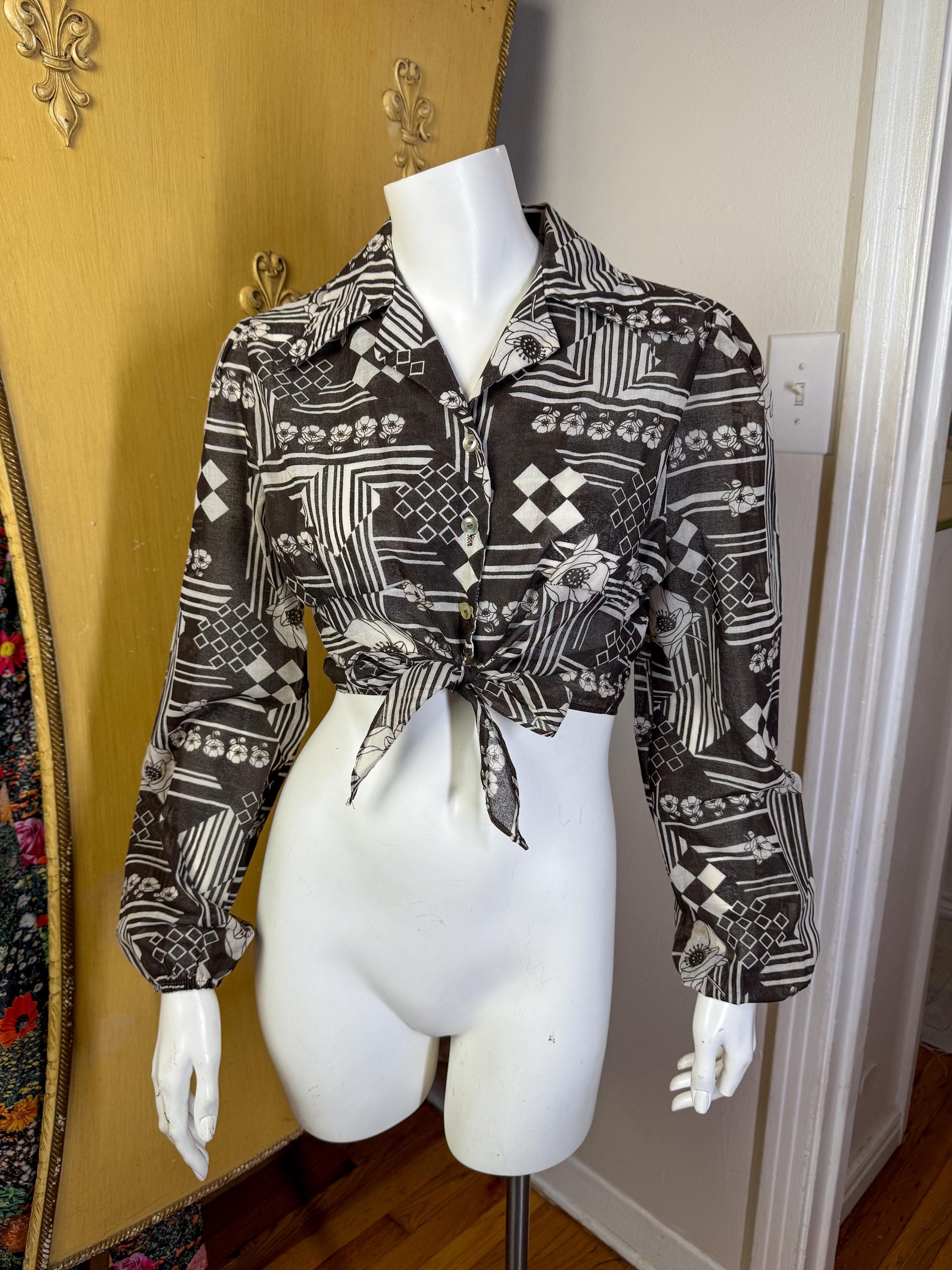 トップス VINTAGE ILLUSTRATION PRINT SHEER TOP Sheer Vintage Blouse - Etsy