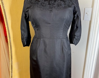 Vintage 1950s Black Pencil Dress 35 Waist