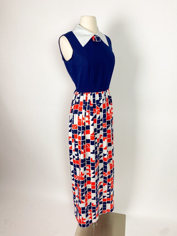 1970s S/M Blue White Red Color Block Geometric Dr… - image 2