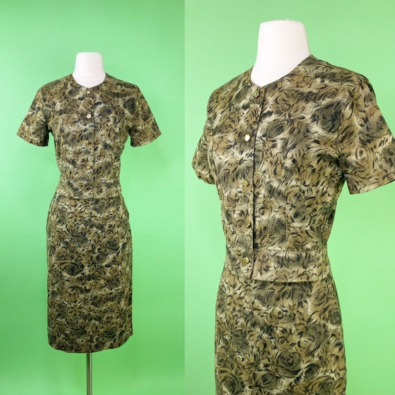 Vintage 1950s 1960s Small 26 Waist Olive Green Fl… - image 1