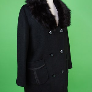 Vintage 1950s 1960s Black Coat Fur Collar Large