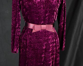 Vintage 1960s Burgundy Dress Medium - Purple Crushed Velvet Dress - Pencil Dress - Carol Craig