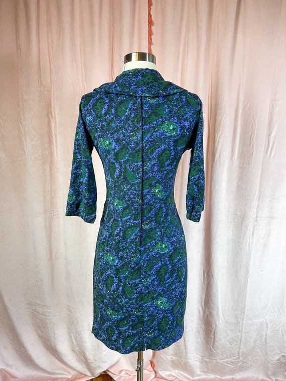 1950s Vintage Floral Wiggle Dress 25” Waist XS Sm… - image 4