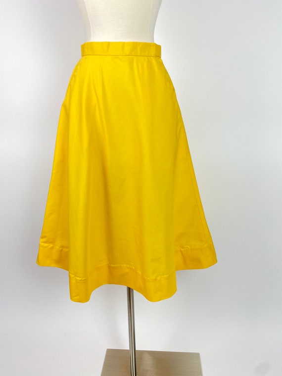 1970s 24W Yellow Skirt