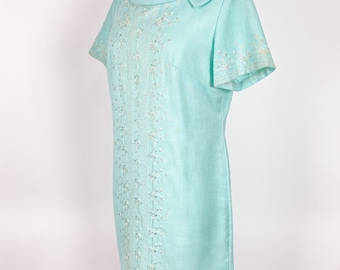 Vintage 1960s 34W Aqua Blue Dress