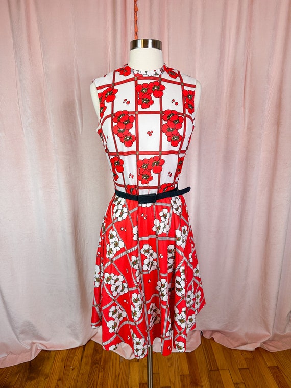 Vintage 1960s 70s Red Funky Floral Dress 30 Waist 