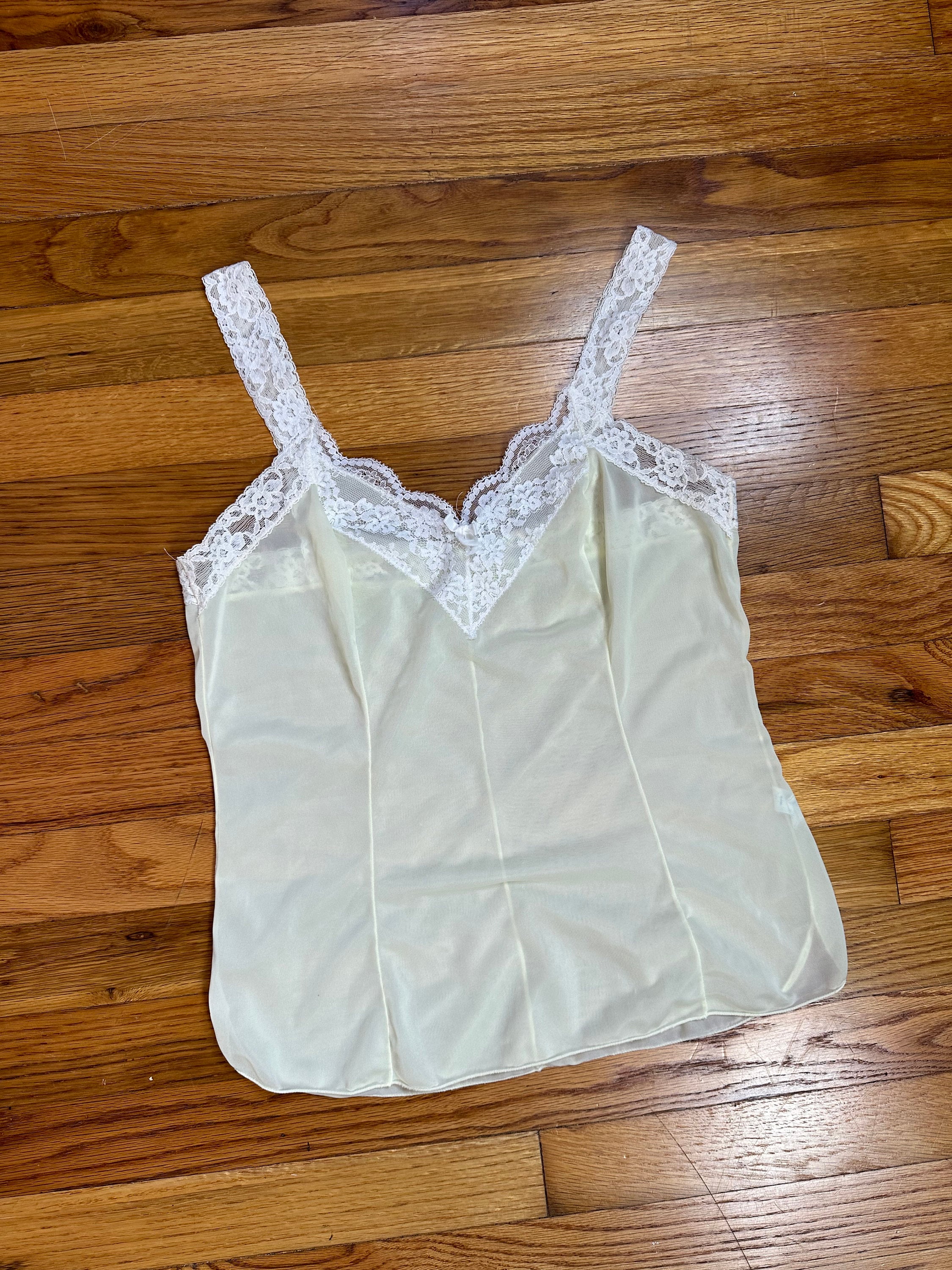 Vintage 1960s Pale Yellow Olga Camisole Lingerie Top Small 32 Bust