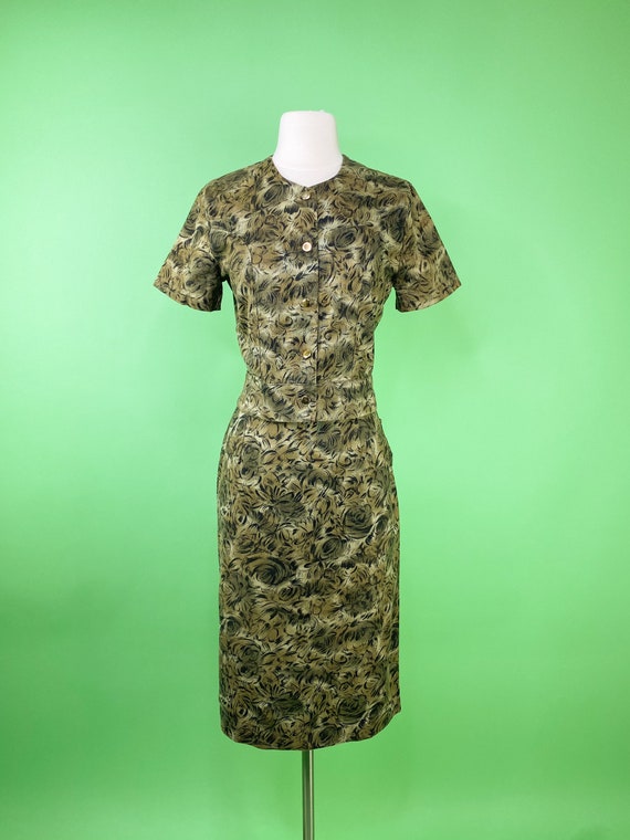 Vintage 1950s 1960s Small 26 Waist Olive Green Fl… - image 4