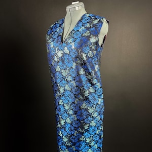 1960s Blue Foral Metallic Shift Dress Small Medium