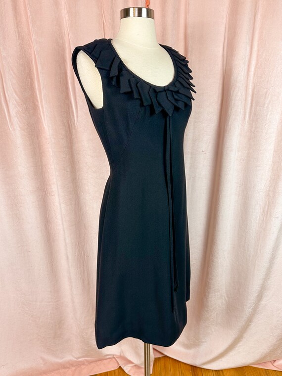 WOUNDED Vintage 1960s Black Dress Diamond Collar … - image 4